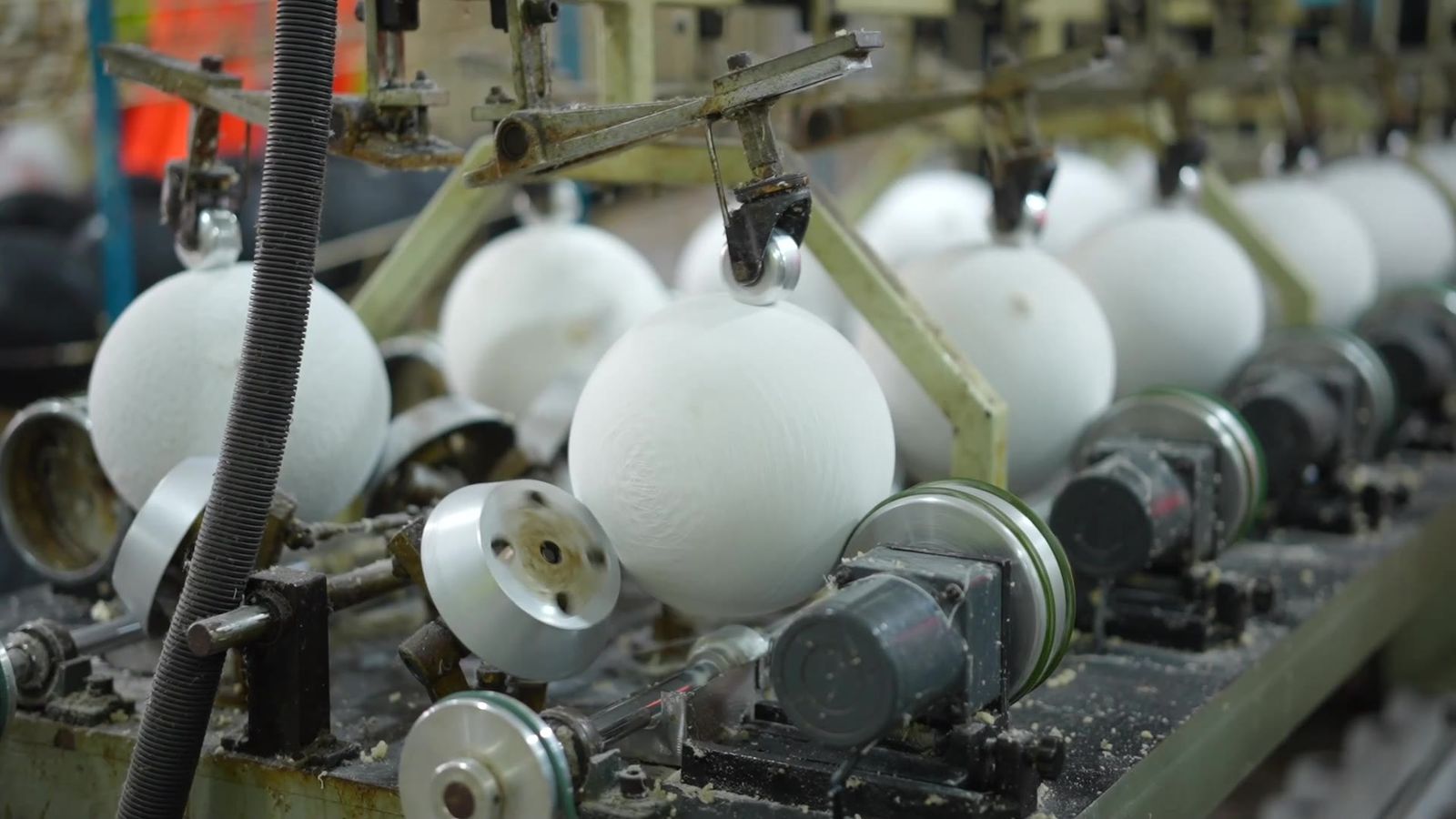 Automatic bladder winding